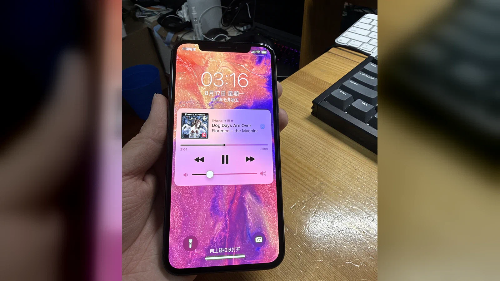Featured image of post 我和 ChatGPT 把 iPhone X 降回 iOS 15.6：从无法激活到真正可用